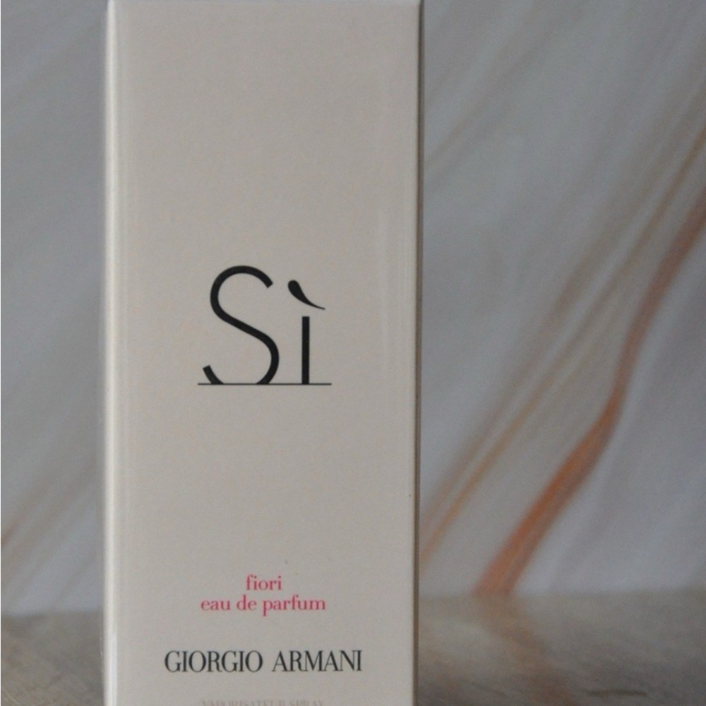 Giorgio Armani Si Fiori